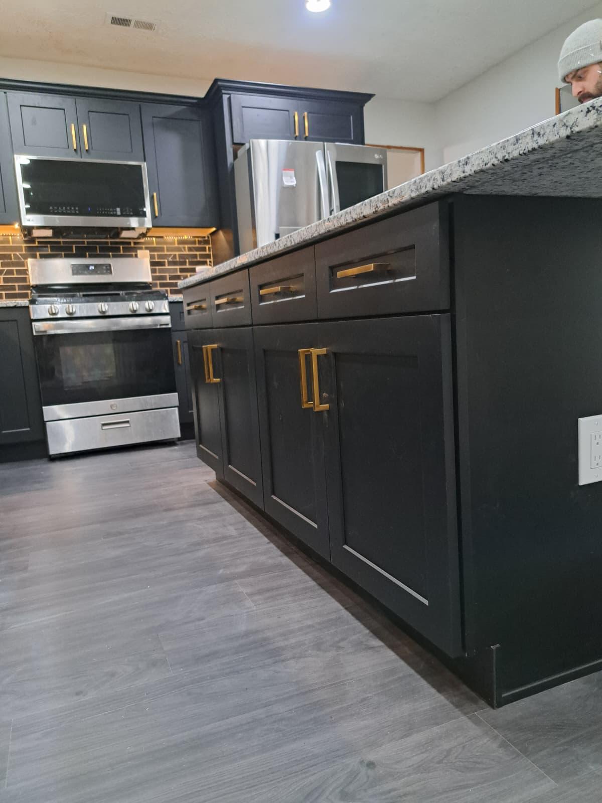 Dark Shaker Kitchen Remodel - Thumbnail 2